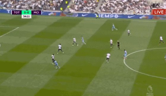 1629045243044084792.gif